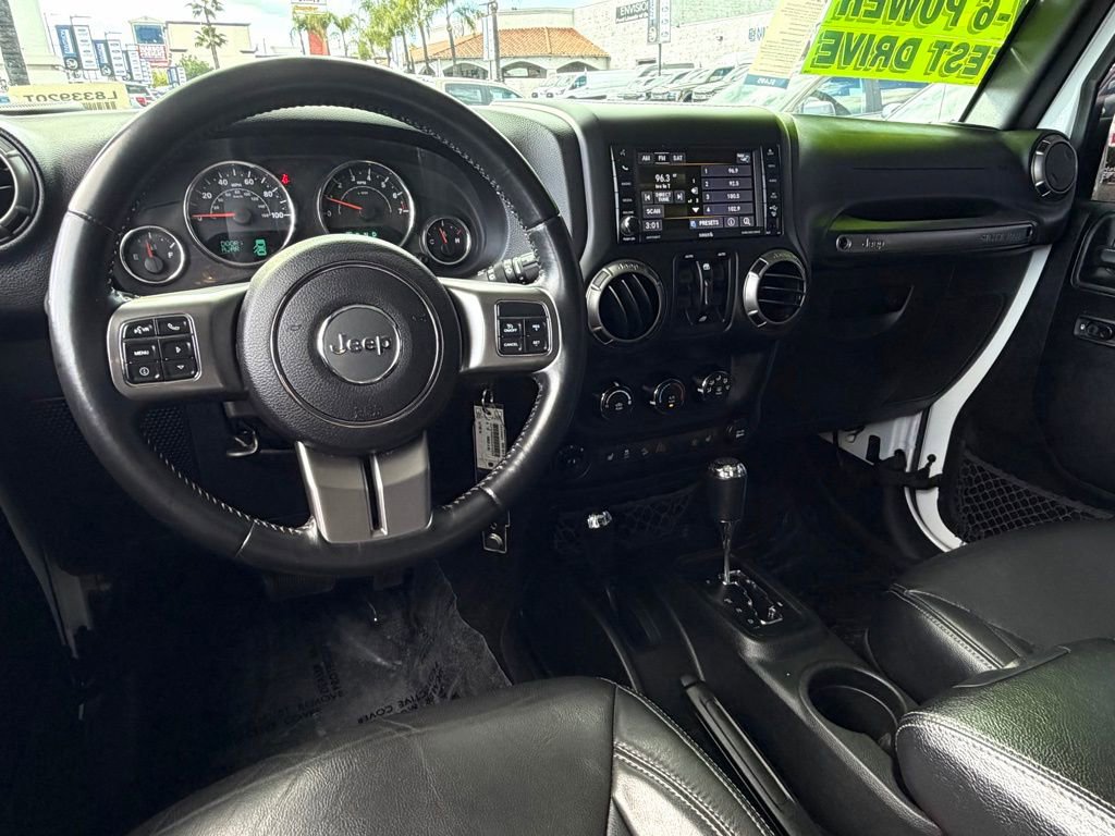 Used 2018 Jeep Wrangler Unlimited Sahara image 28