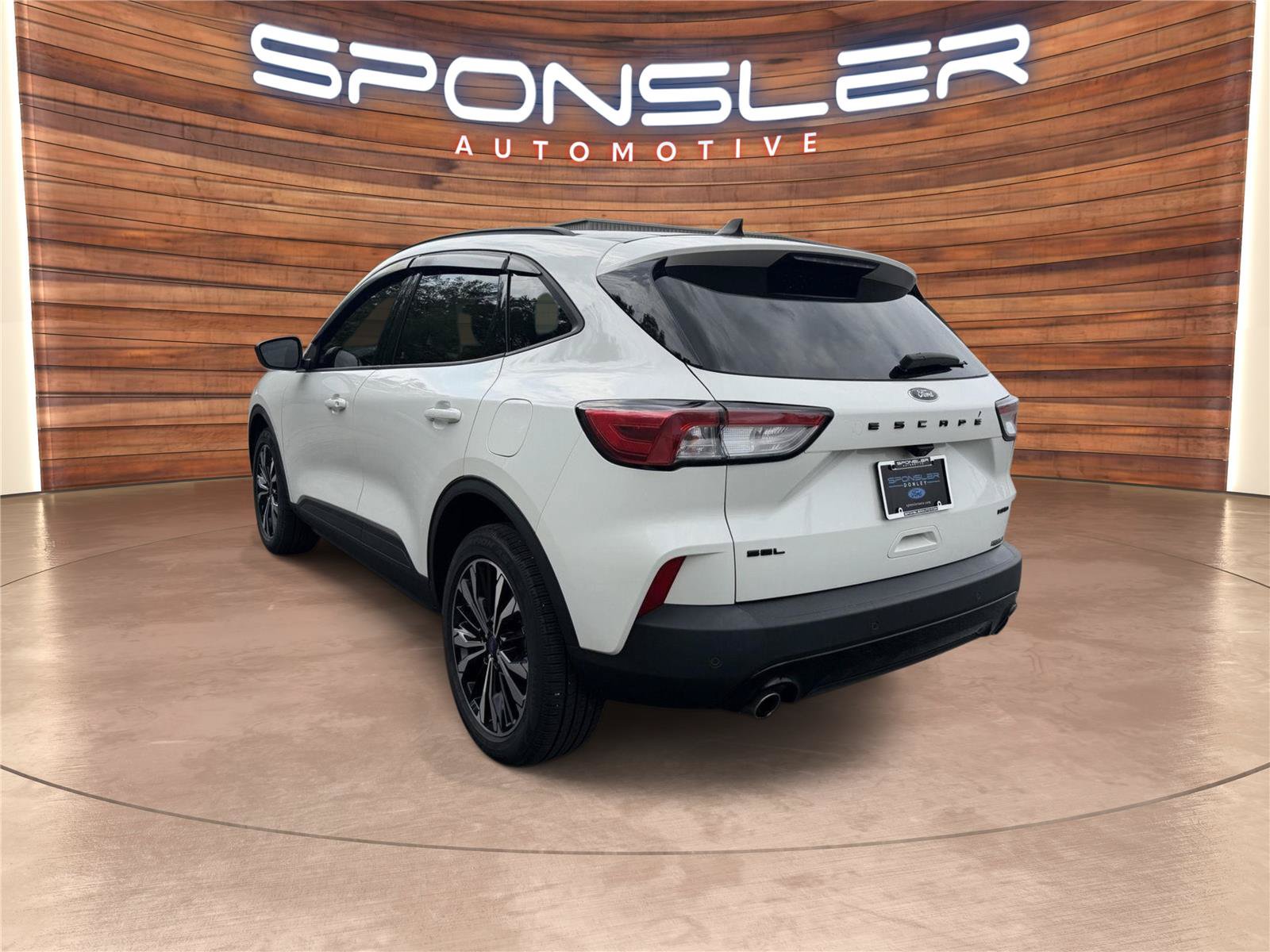 Certified 2022 Ford Escape SEL w/ SEL Stealth AWD Package image 4
