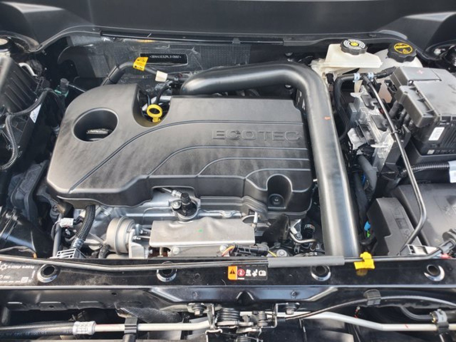 Used 2024 Chevrolet Equinox Premier image 37