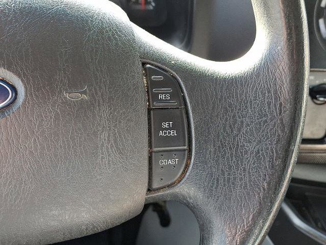 Certified 2016 Ford E-350 and Econoline 350 Super Duty w/ Power Windows & Locks Group image 20