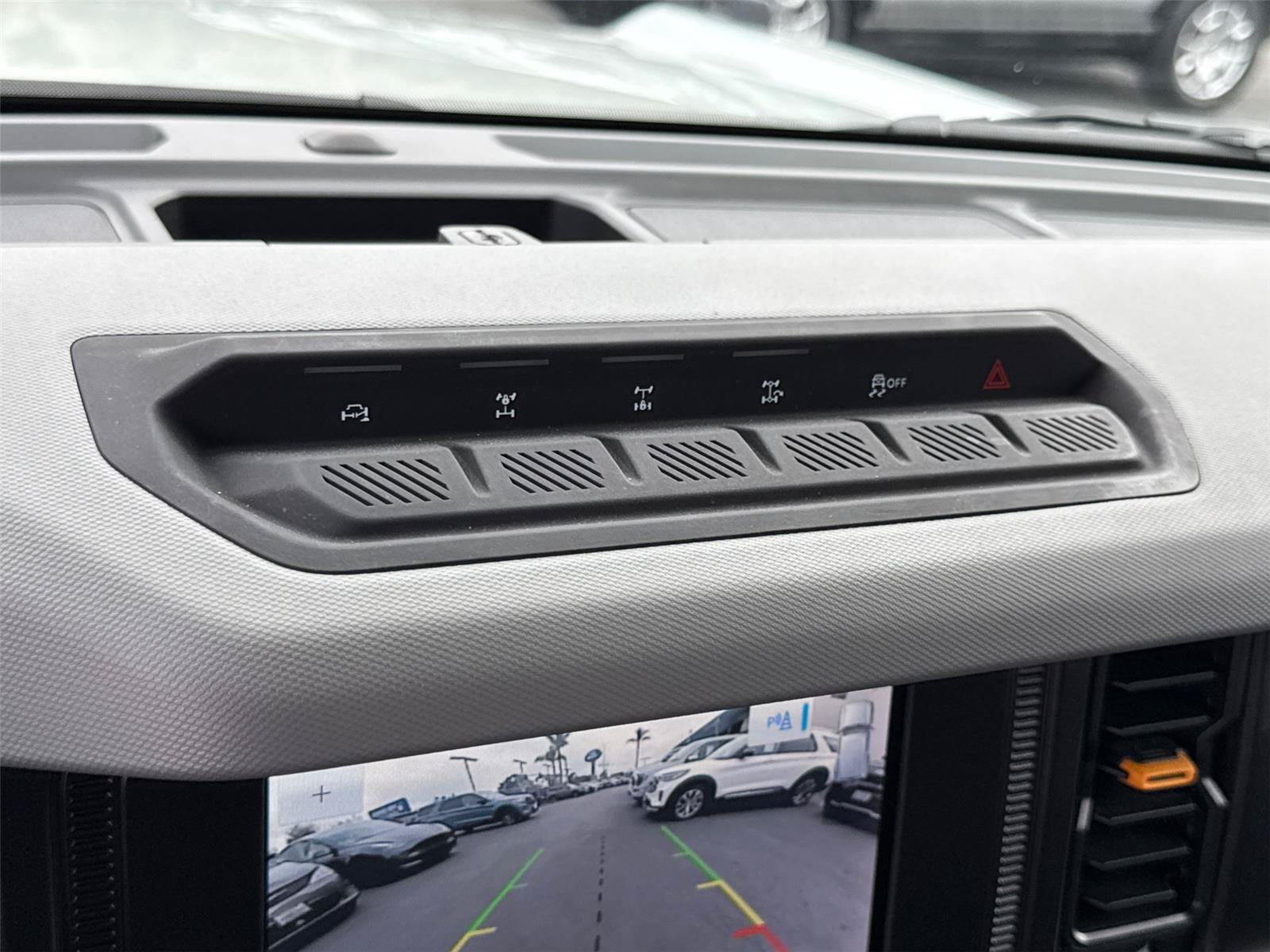 Certified 2023 Ford Bronco Badlands AWD/4WD image 28