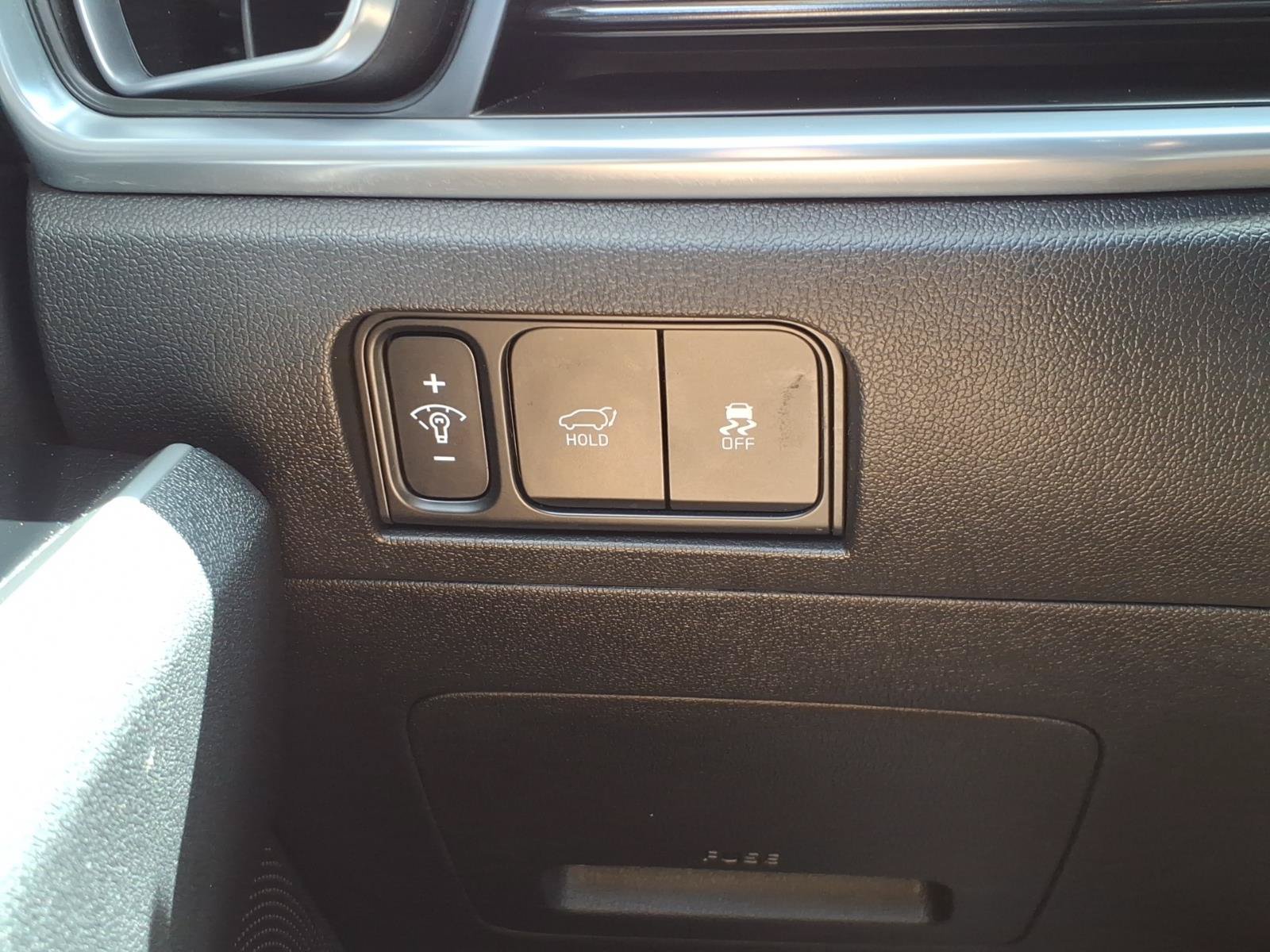 Used 2025 Kia Sorento SX AWD/4WD image 15