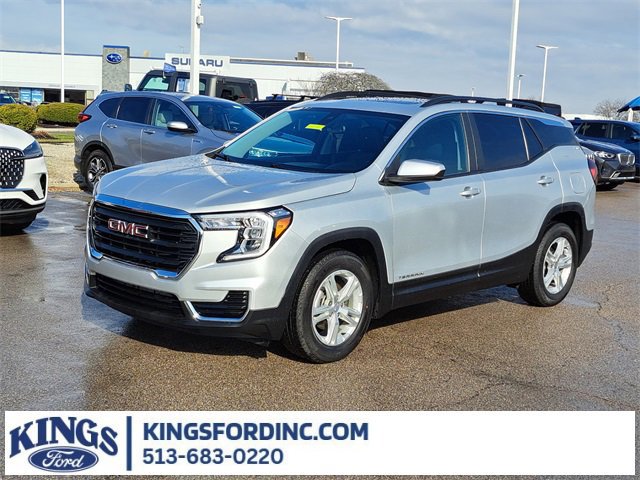 Used 2022 GMC Terrain SLE w/ Driver Convenience Package