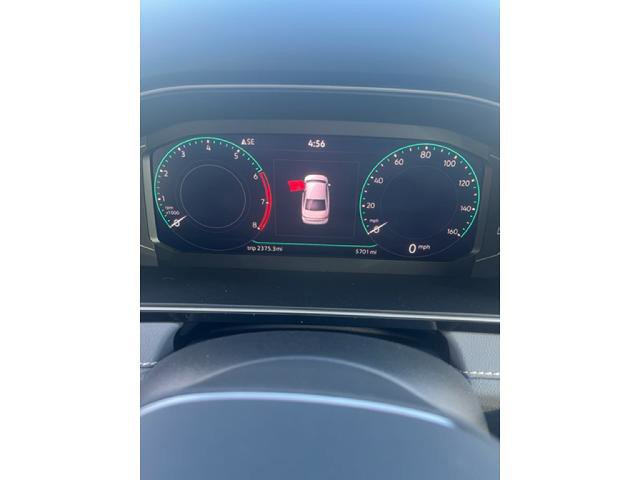 Used 2025 Volkswagen Jetta SEL image 16