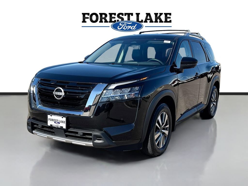 Used 2023 Nissan Pathfinder SL image 3