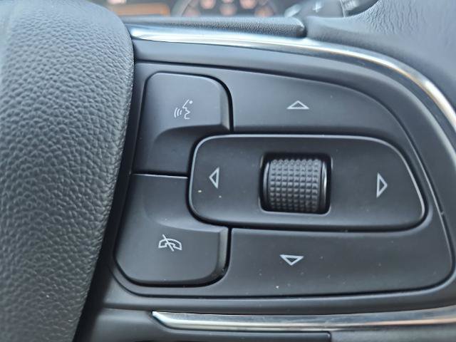 Used 2021 Buick Envision Avenir w/ Technology Package II AWD/4WD image 18