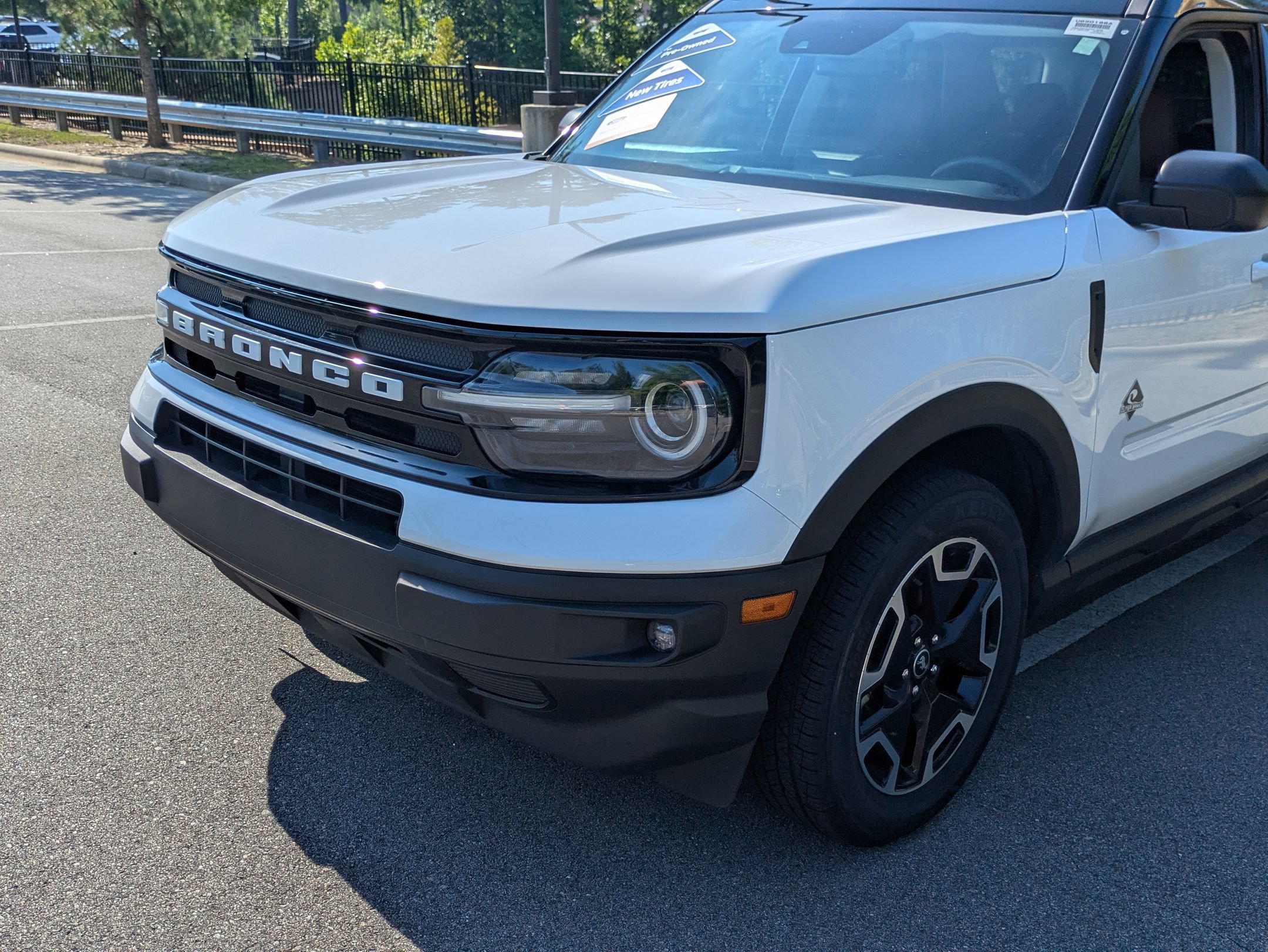 Certified 2023 Ford Bronco Sport Outer Banks w/ Tech Package AWD/4WD image 10