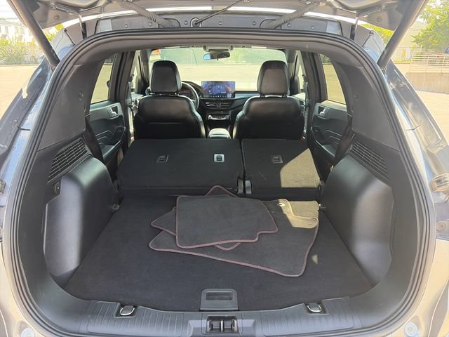 Certified 2023 Ford Escape ST-Line w/ Tech Pack #1 FWD image 34