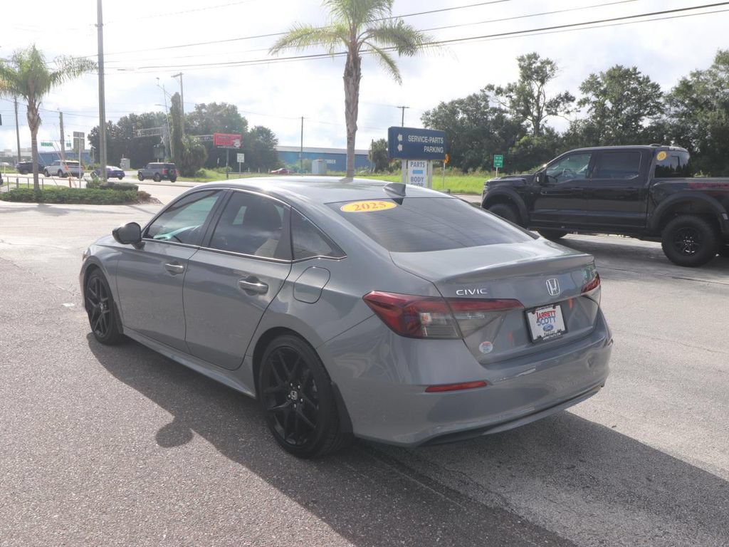 Used 2025 Honda Civic Sport image 8