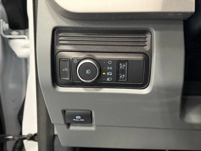 Certified 2025 Ford F350 XLT AWD/4WD image 17