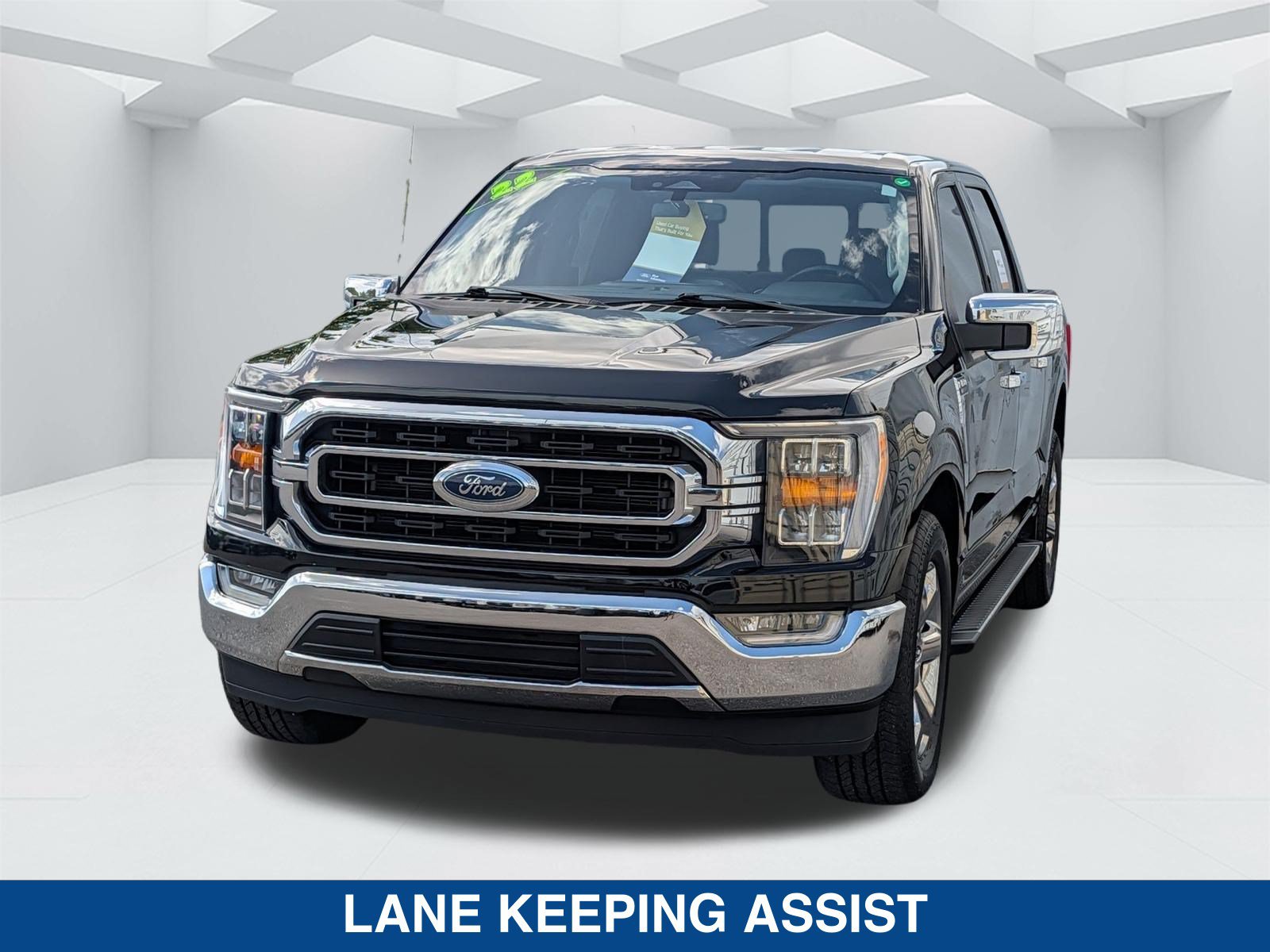 Certified 2022 Ford F150 XLT w/ Equipment Group 302A High RWD image 8