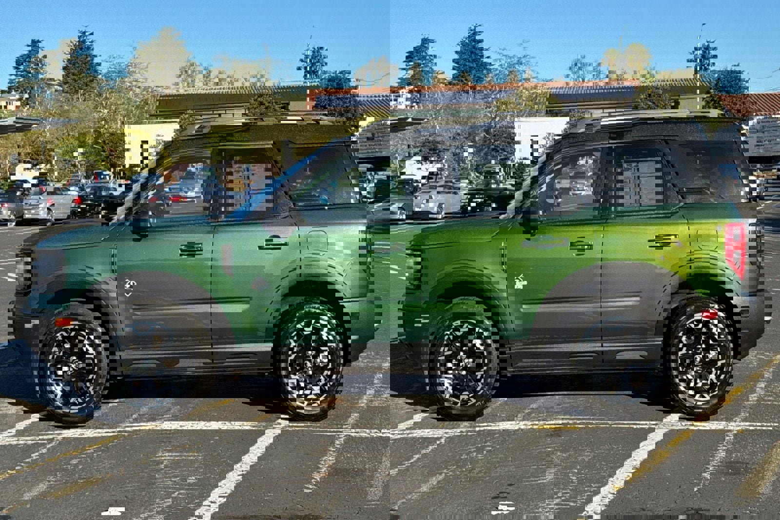 Certified 2025 Ford Bronco Sport Outer Banks w/ Outer Banks Tech Package+ image 7