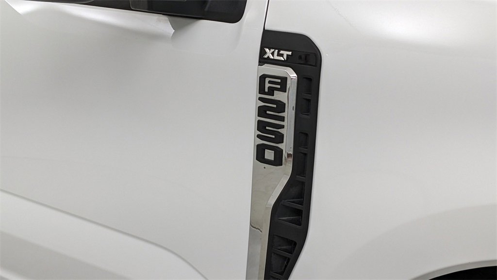 Certified 2024 Ford F250 XLT image 40