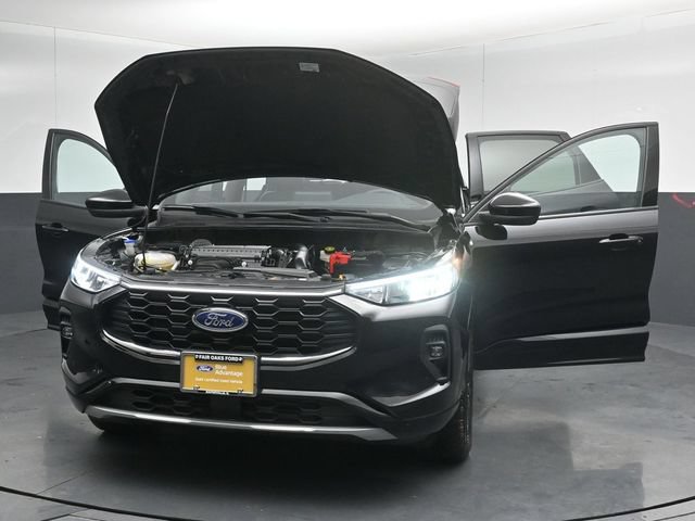 Certified 2024 Ford Escape ST-Line Select w/ Class II Trailer Tow Package AWD/4WD image 56