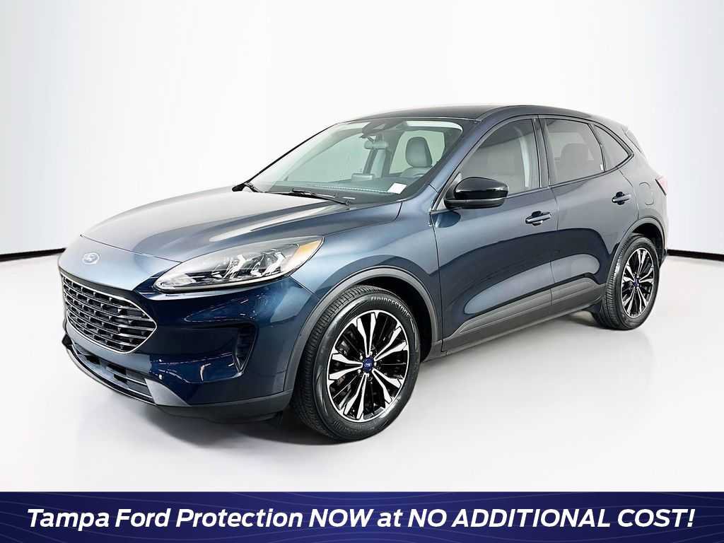 Certified 2022 Ford Escape SE w/ SE Sport Appearance Package