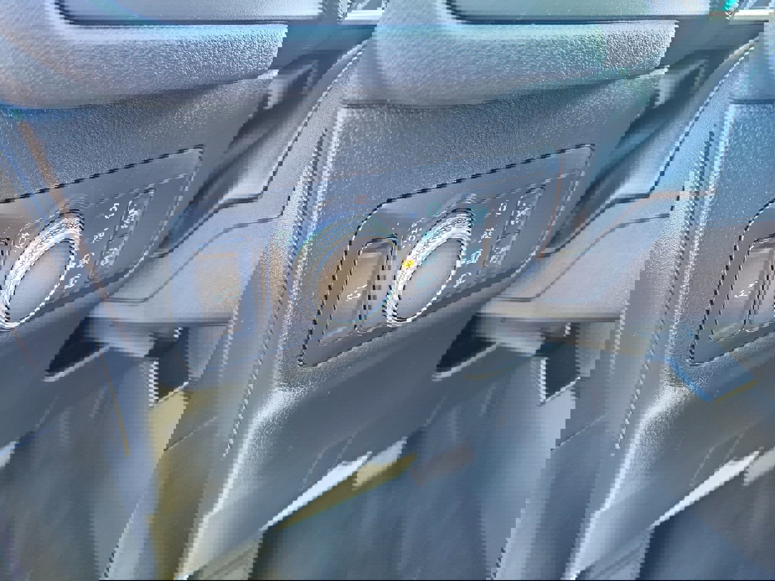 Certified 2022 Ford Escape SE w/ Convenience Package AWD/4WD image 23