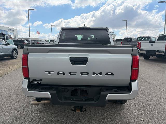 Used 2024 Toyota Tacoma TRD Off-Road AWD/4WD image 18