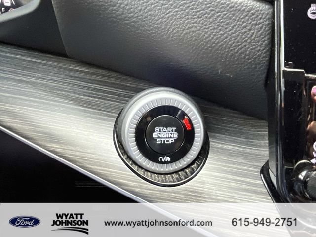 Used 2024 Jeep Wagoneer L Series II w/ Flexible Seating Group image 35