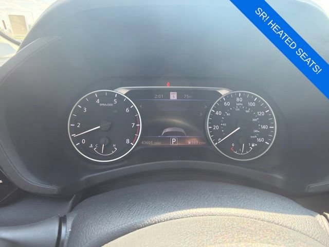 Used 2025 Nissan Sentra SR FWD image 14
