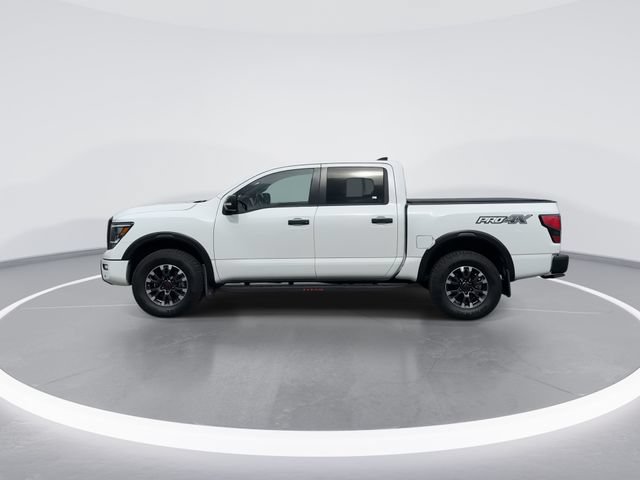 Used 2023 Nissan Titan PRO-4X w/ Pro-4x Convenience Package AWD/4WD image 4