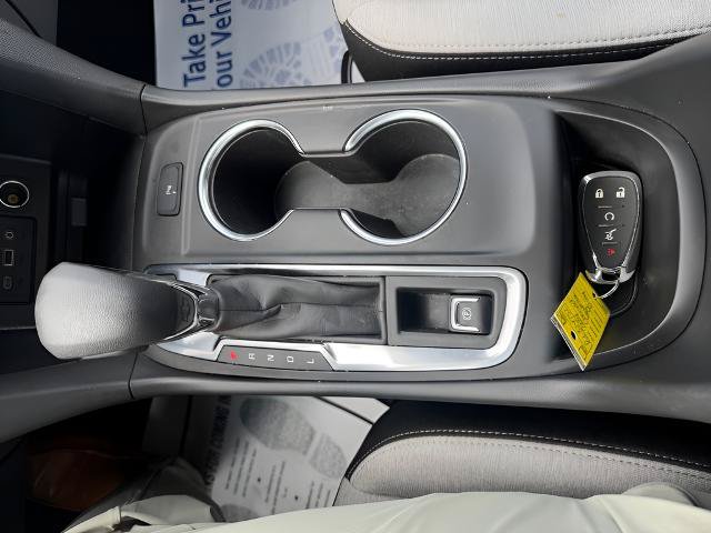 Used 2024 Chevrolet Equinox LT AWD/4WD image 25