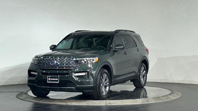 Certified 2021 Ford Explorer XLT w/ Equipment Group 202A AWD/4WD image 5