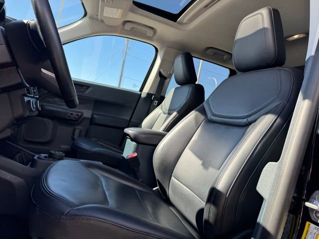 Certified 2024 Ford Maverick Lariat w/ Black Appearance Package image 13