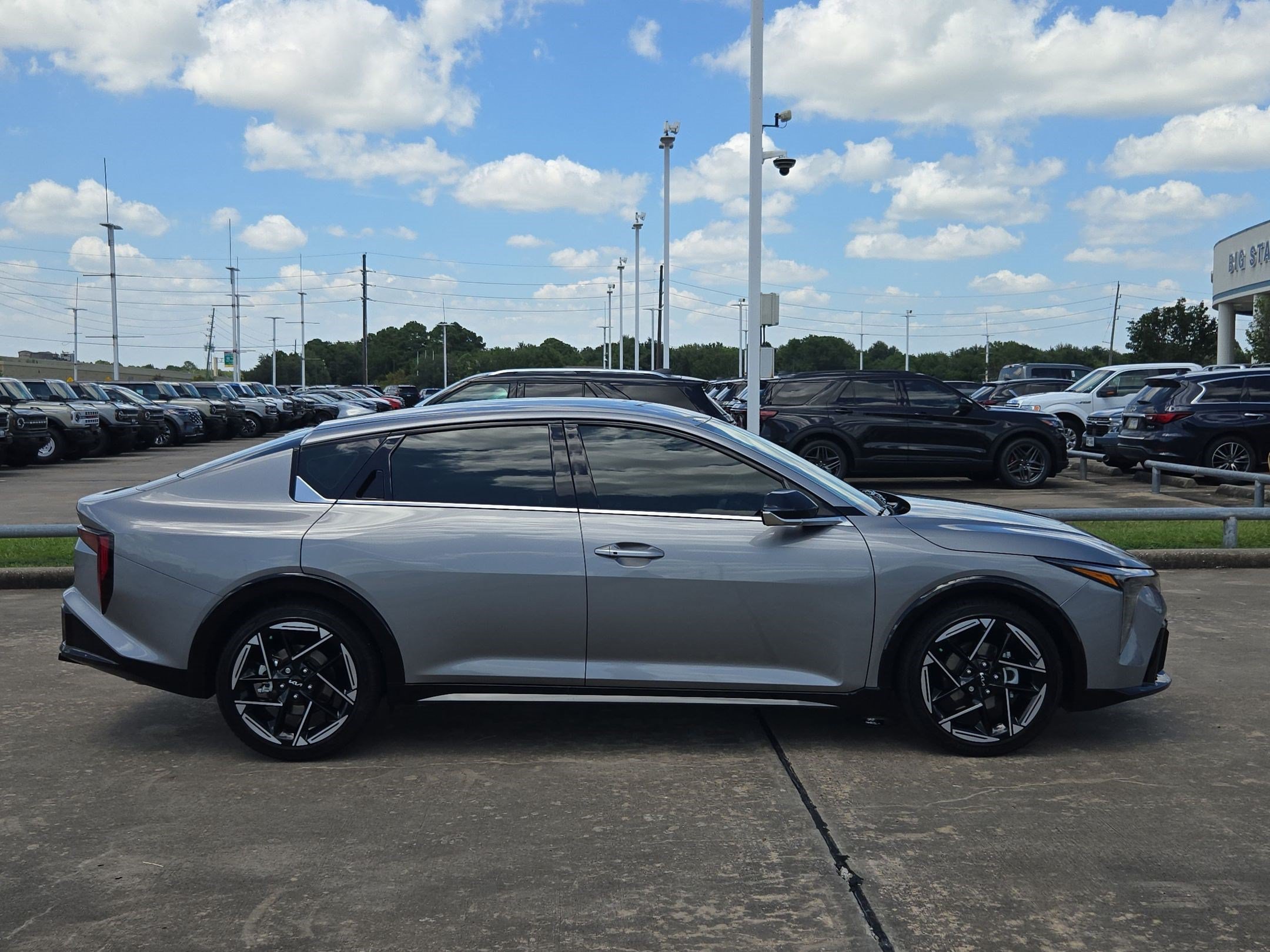 Used 2026 Kia K4 GT-Line FWD image 2