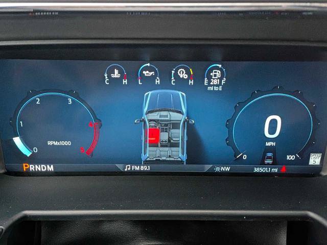 Certified 2024 Ford F250 Lariat w/ Lariat Ultimate Package AWD/4WD image 25