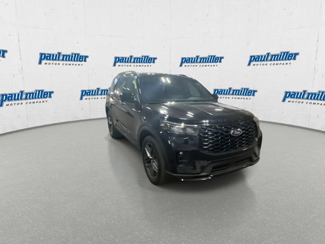 Certified 2025 Ford Explorer ST-Line w/ ST-Line Street Pack AWD/4WD image 12