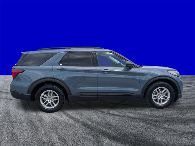 Certified 2026 Ford Explorer Active w/ Active Comfort Package RWD image 3