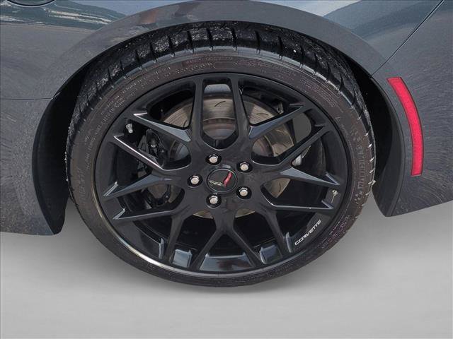Used 2019 Chevrolet Corvette Stingray Coupe w/ Z51 1LT RWD image 22