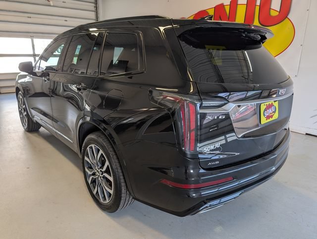 Used 2024 Cadillac XT6 Sport AWD/4WD image 3