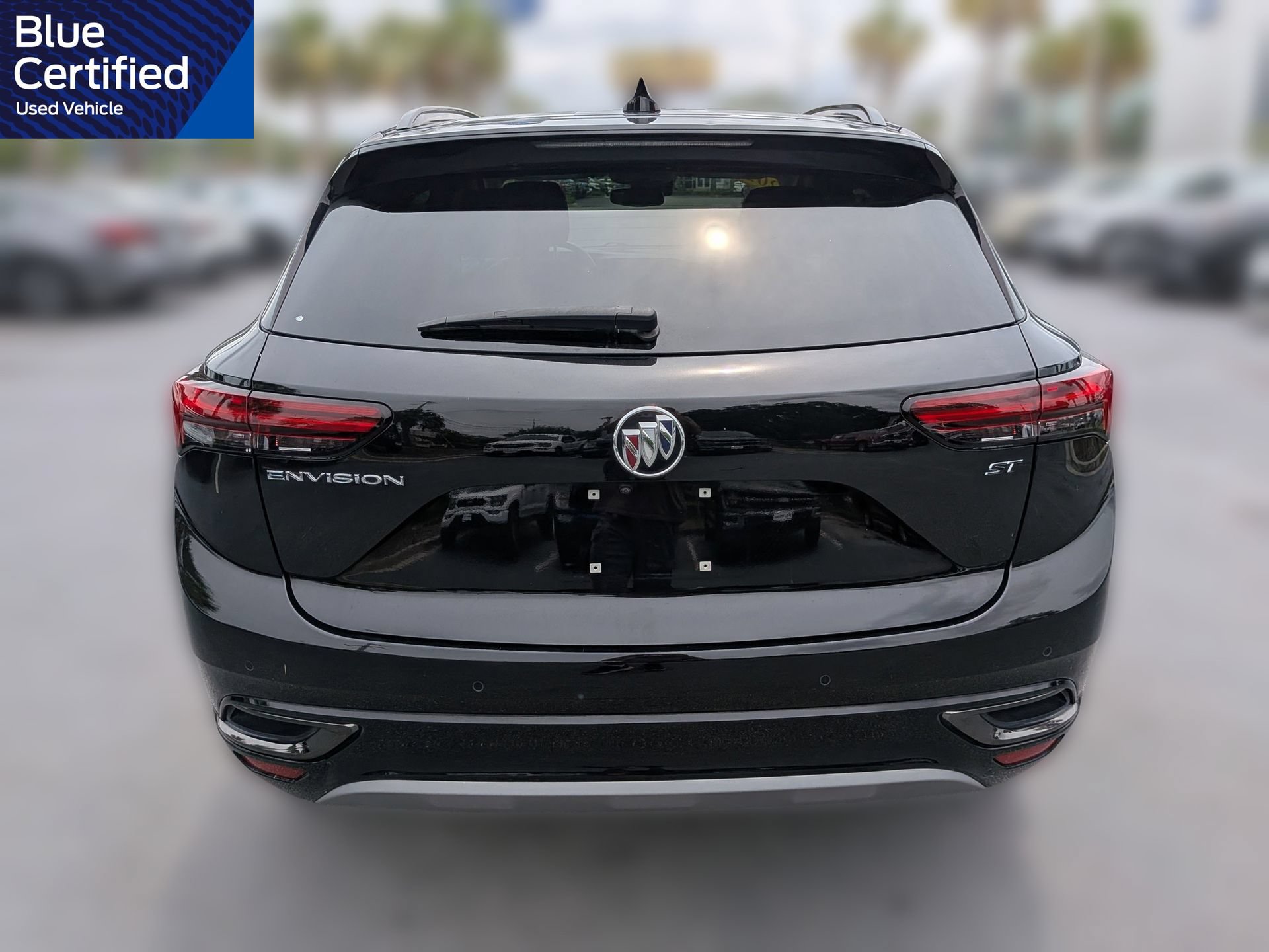 Used 2023 Buick Envision Essence w/ Sport Touring Package FWD image 6
