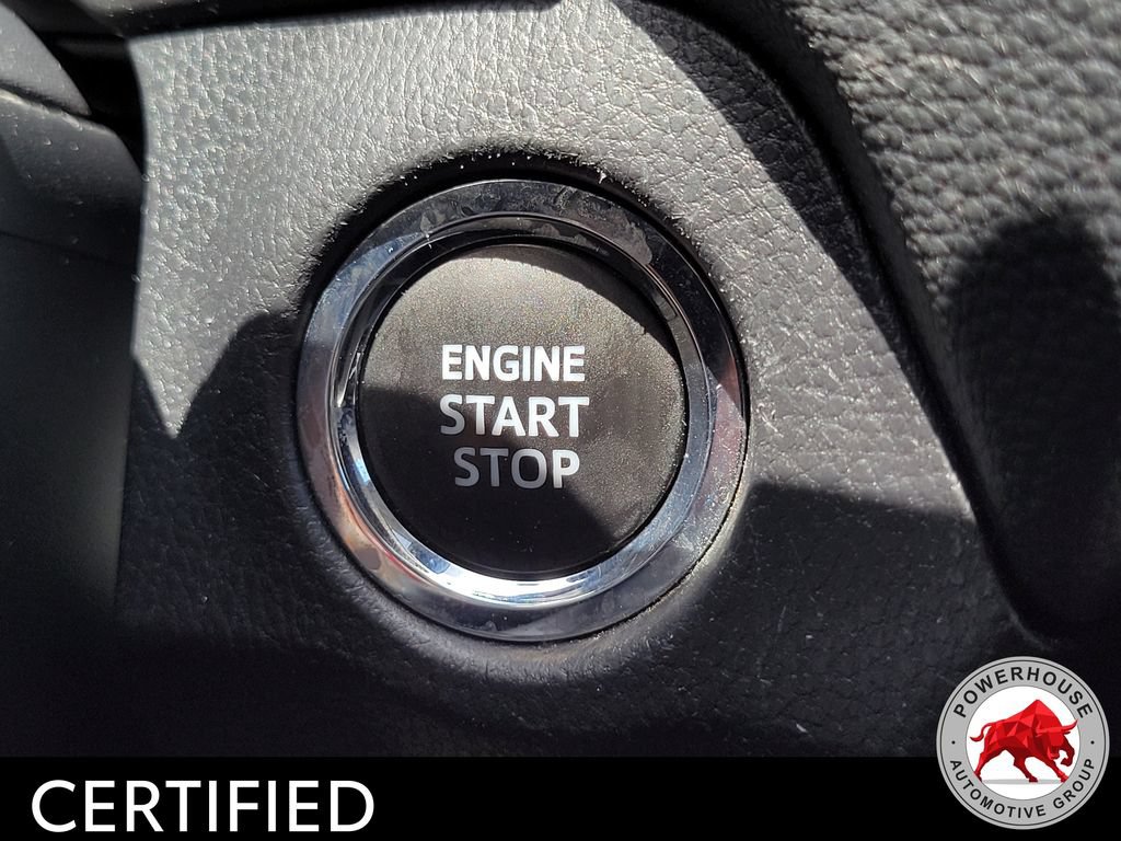 Used 2024 Toyota RAV4 XLE FWD image 35
