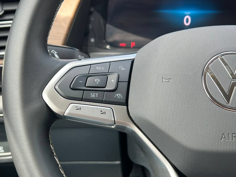 Used 2026 Volkswagen Atlas SE AWD/4WD image 20