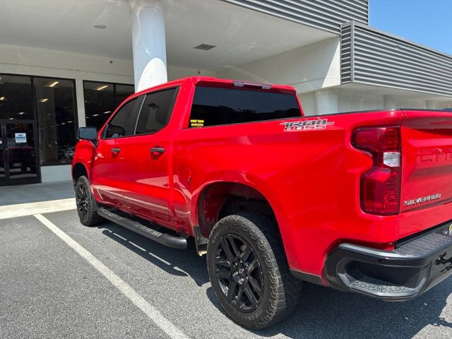 Used 2024 Chevrolet Silverado 1500 Custom Trail Boss AWD/4WD image 3