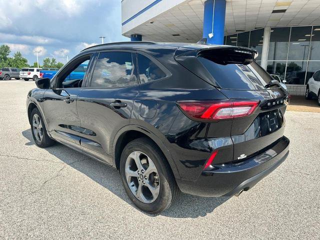 Certified 2024 Ford Escape ST-Line AWD/4WD image 3