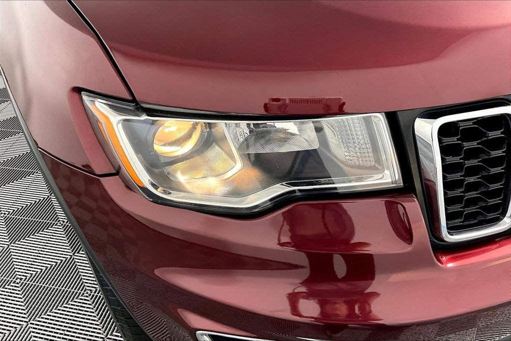 Used 2018 Jeep Grand Cherokee Limited AWD/4WD image 28