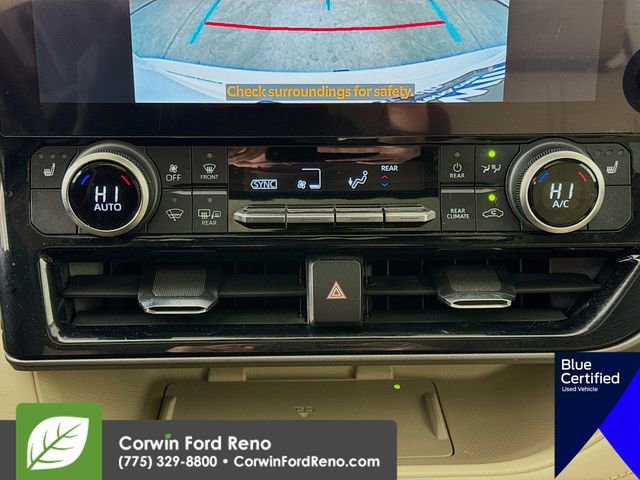 Used 2023 Toyota Highlander XLE image 19