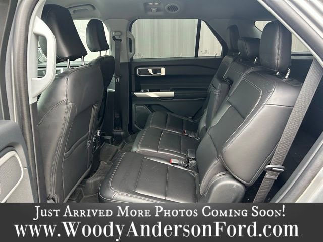 Certified 2022 Ford Explorer XLT w/ Equipment Group 202A image 8