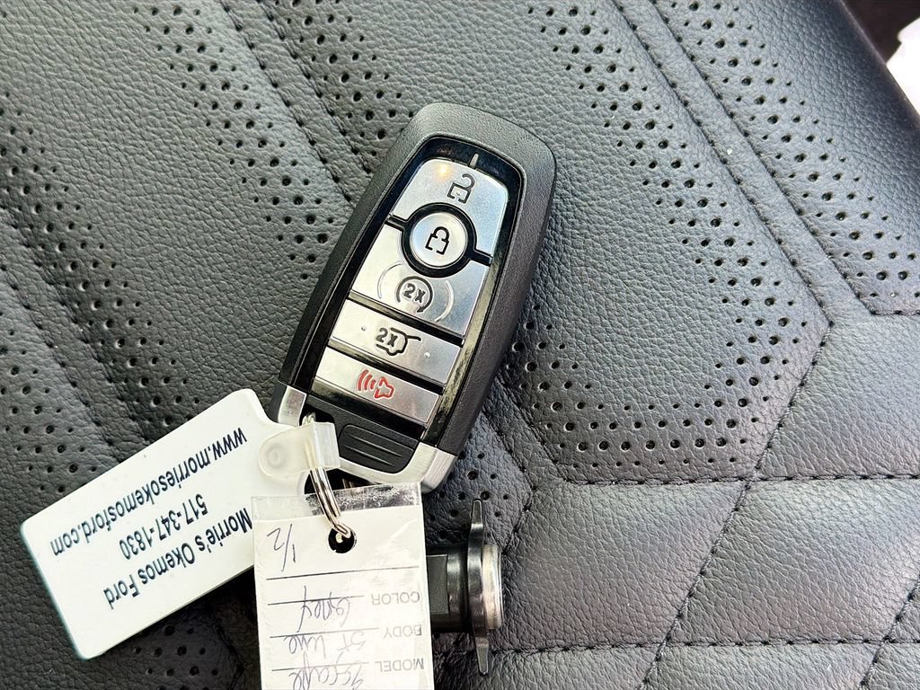 Certified 2023 Ford Escape ST-Line Elite w/ Premium Technology Package AWD/4WD image 34