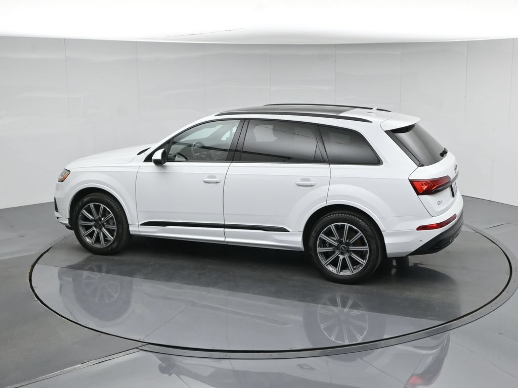 Used 2022 Audi Q7 2.0T Premium Plus w/ Premium Plus Package AWD/4WD image 43