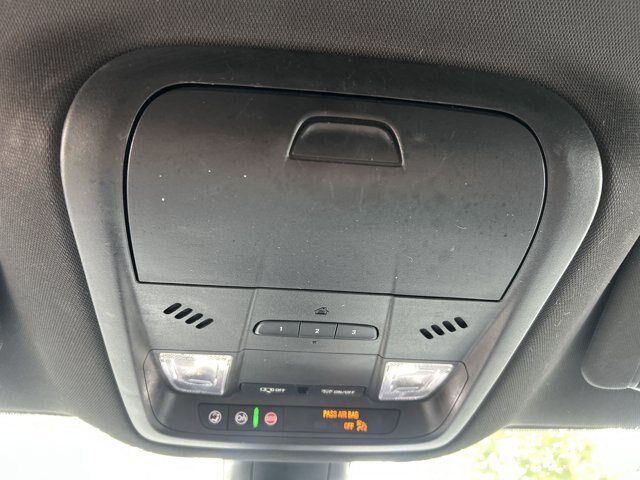 Used 2022 Buick Enclave Premium FWD image 21