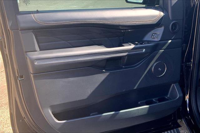 Certified 2024 Ford Expedition Max Platinum AWD/4WD image 22