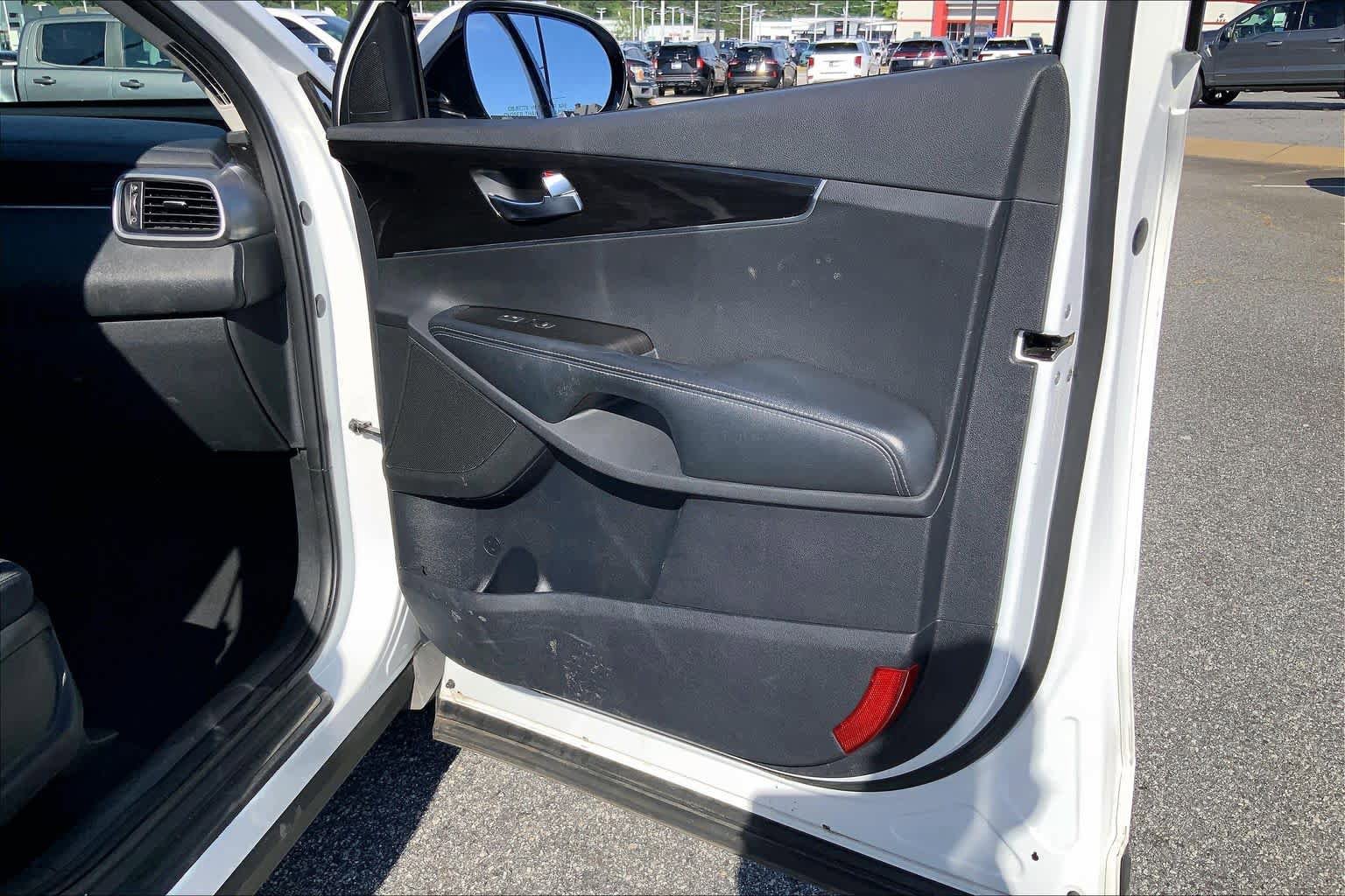 Used 2020 Kia Sorento L FWD image 22