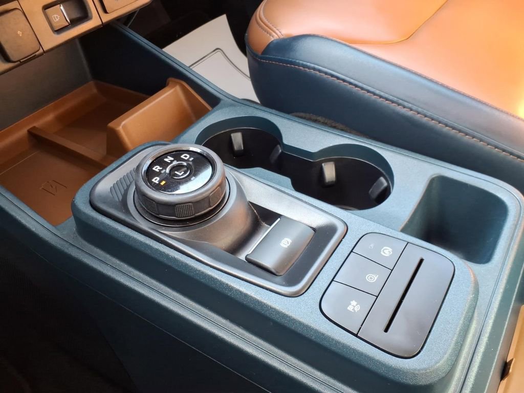 Certified 2023 Ford Maverick Lariat w/ Lariat Luxury Package FWD image 21