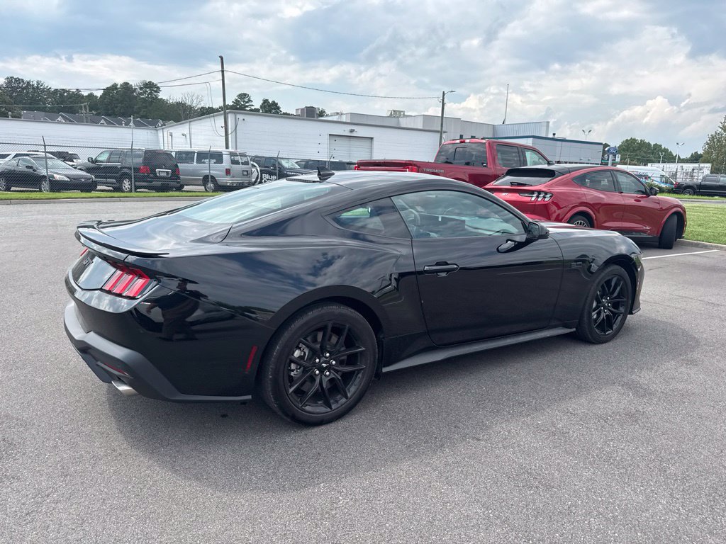 Certified 2025 Ford Mustang GT RWD image 7