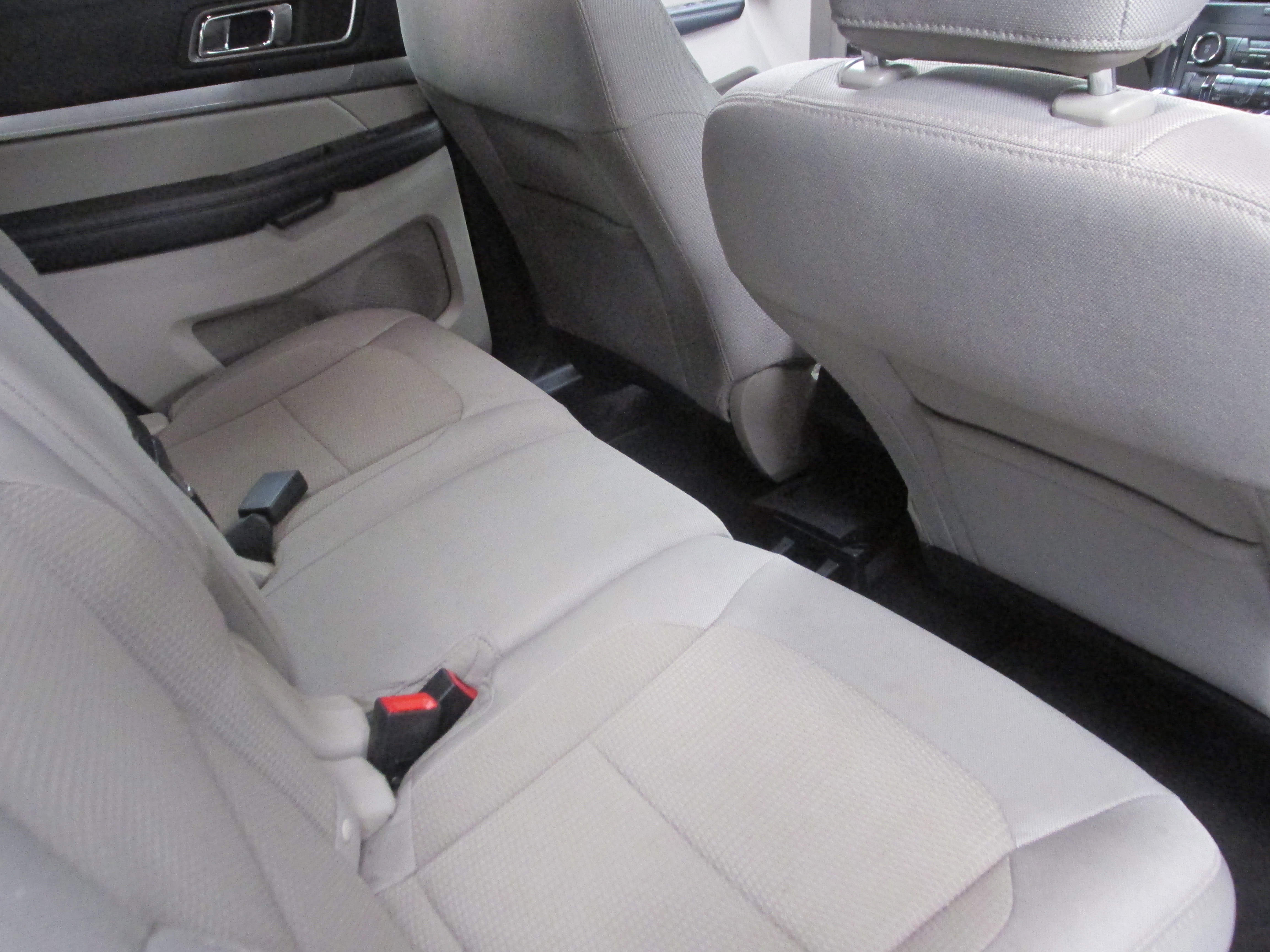 Certified 2019 Ford Explorer XLT w/ Equipment Group 201A image 31