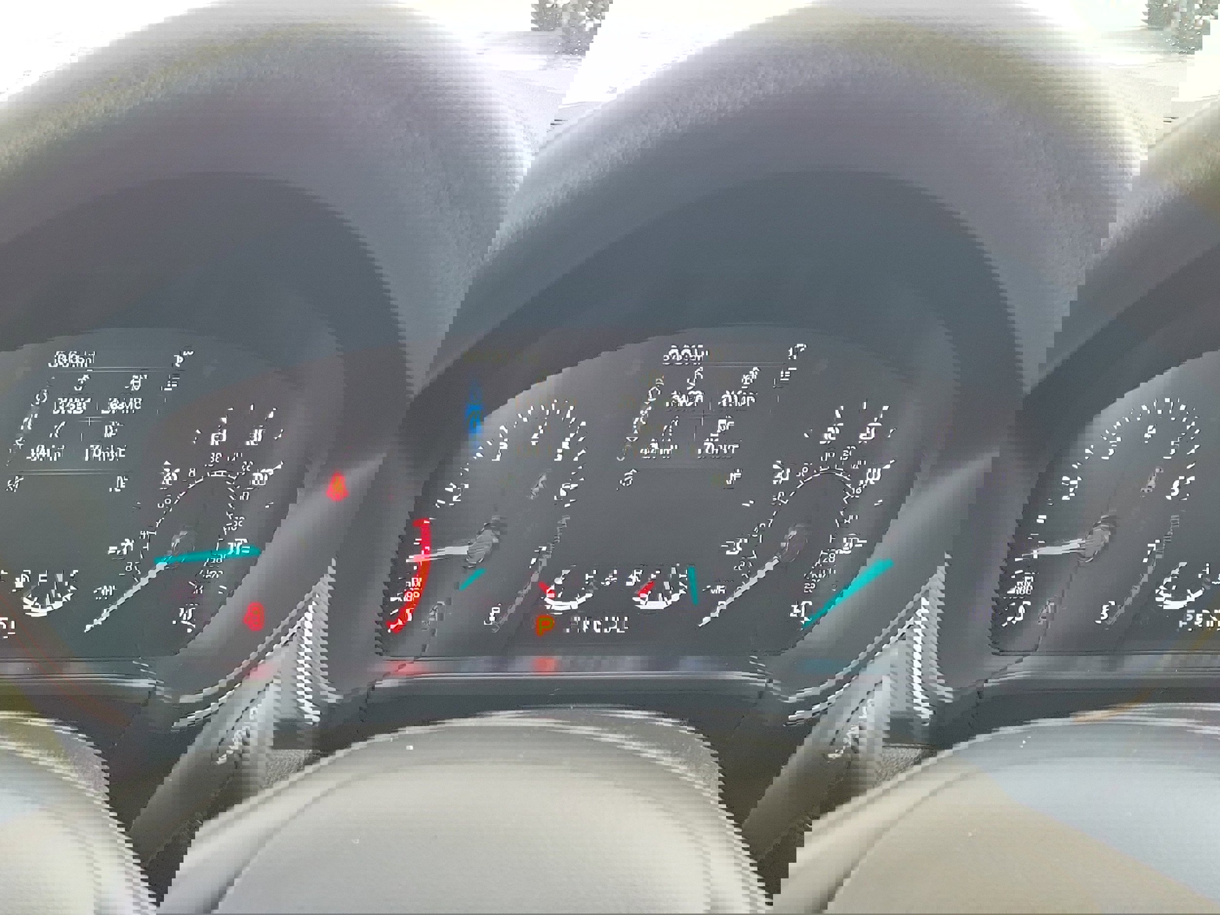 Certified 2020 Ford Escape SE image 25